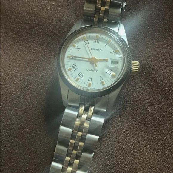 TOURNEAU Women display picture 2